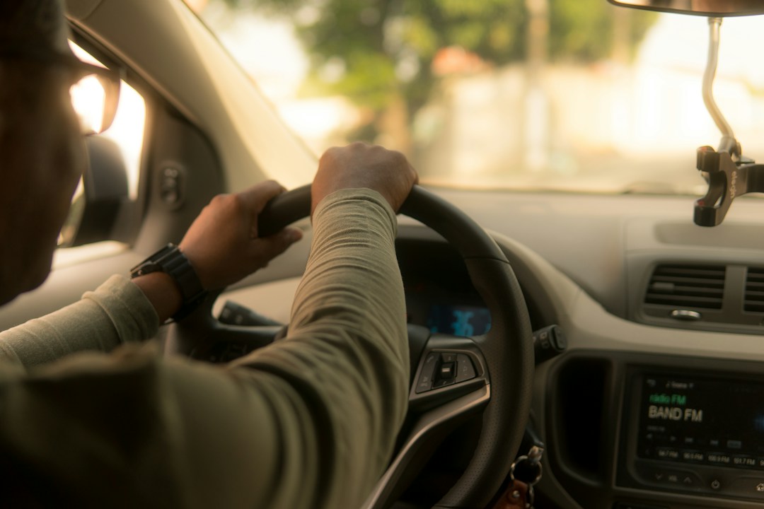 How to Manage Arthritis Pain When You're a Frequent Driver 2 img
