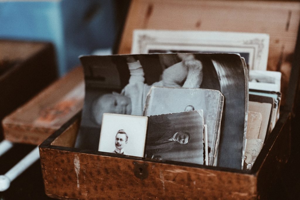 How to Choose Gifts for a Family Member With Alzheimer's 5 a group of boxes